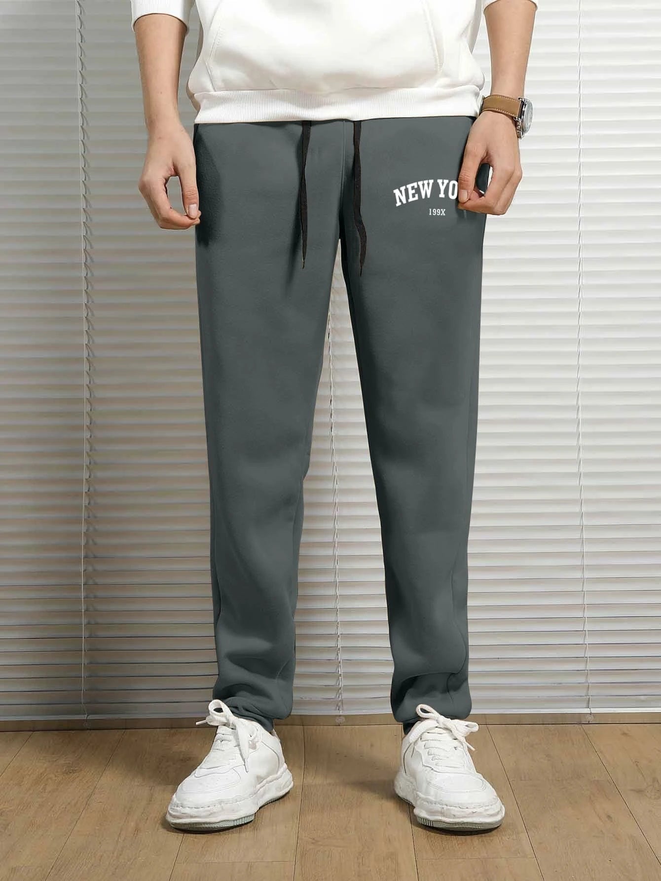 Manfinity Hypemode Men Letter Graphic Drawstring Waist Sweatpants Sweat Pant Going Out Casual Dad and Me